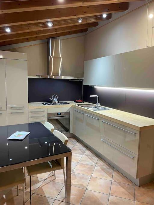La Meridiana Lonato Extérieur photo